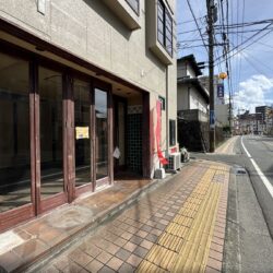 2面採光で明るいリビング居間